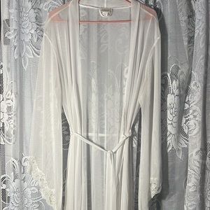 Vintage Frederick’s of Hollywood Bridal Robe